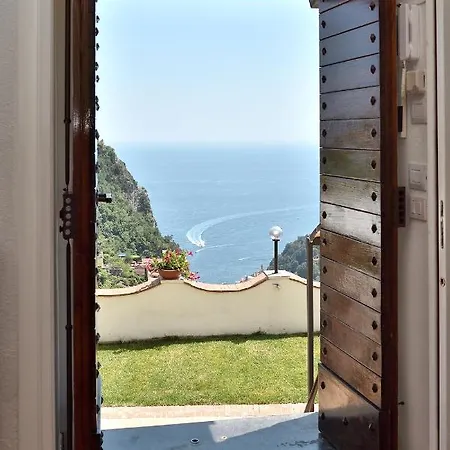 Amalfi Sky View Feriehus *