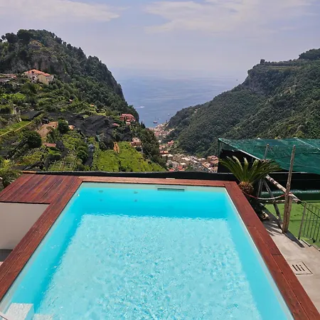 Feriehus Amalfi Sky View Scala